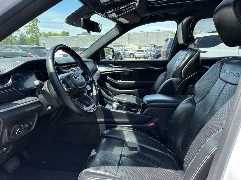 2023 Jeep Grand Cherokee L Overland