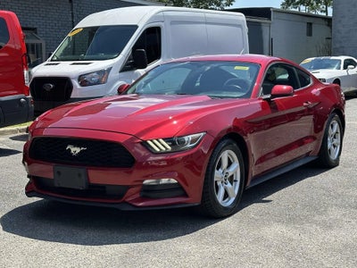 2017 Ford Mustang V6