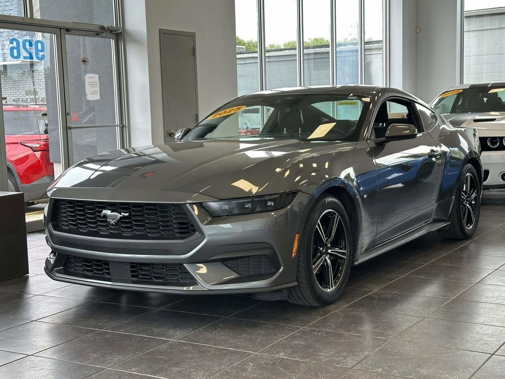 2025 Ford Mustang EcoBoost