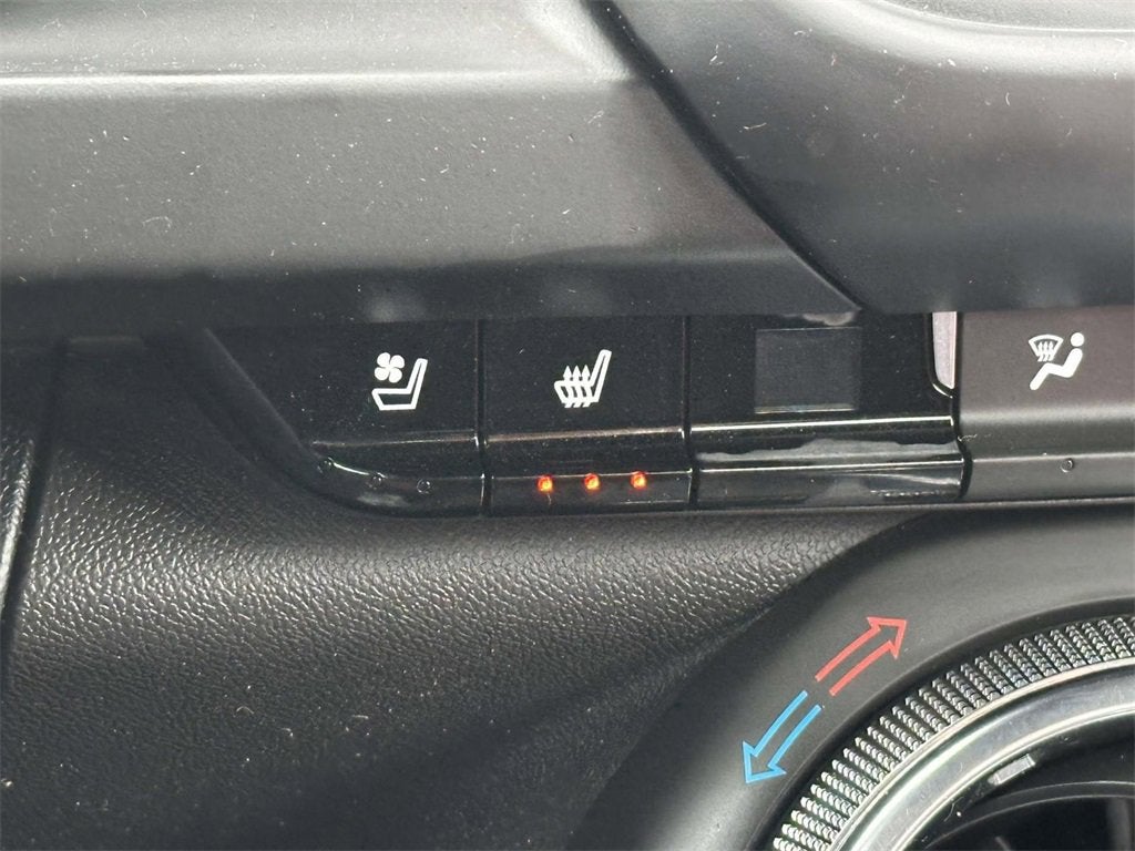 2021 Chevrolet Camaro 2LT