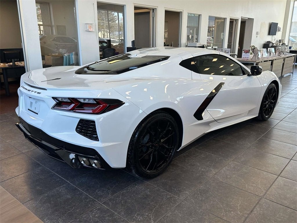 2024 Chevrolet Corvette Stingray 2LT