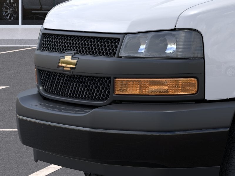 2026 Chevrolet Express Cutaway 3500 1WT