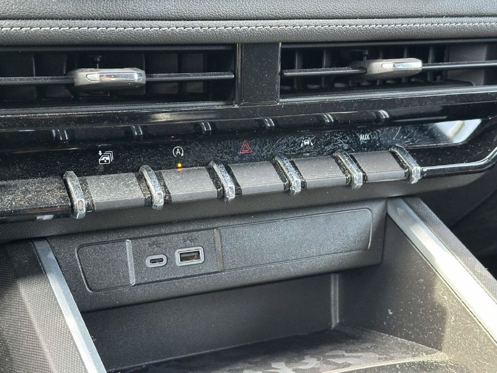 2023 Chevrolet Colorado 4WD LT