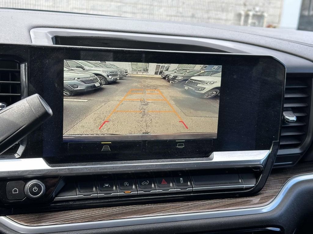 2022 Chevrolet Silverado 1500 LT (2FL)