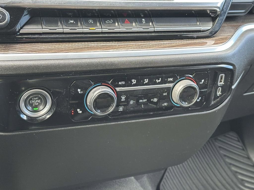 2022 Chevrolet Silverado 1500 LT (2FL)