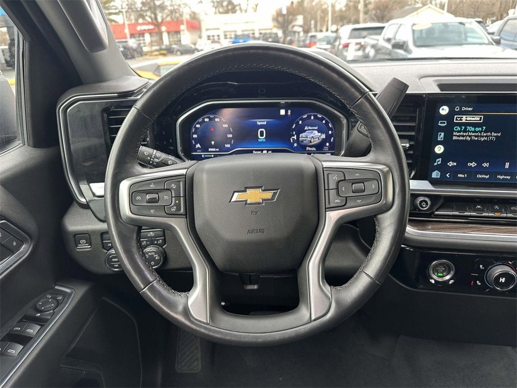 2022 Chevrolet Silverado 1500 LT (2FL)