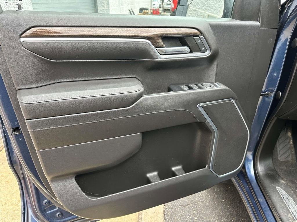 2022 Chevrolet Silverado 1500 LT (2FL)