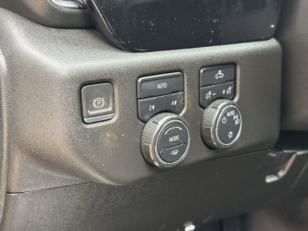 2022 Chevrolet Silverado 1500 LT (2FL)