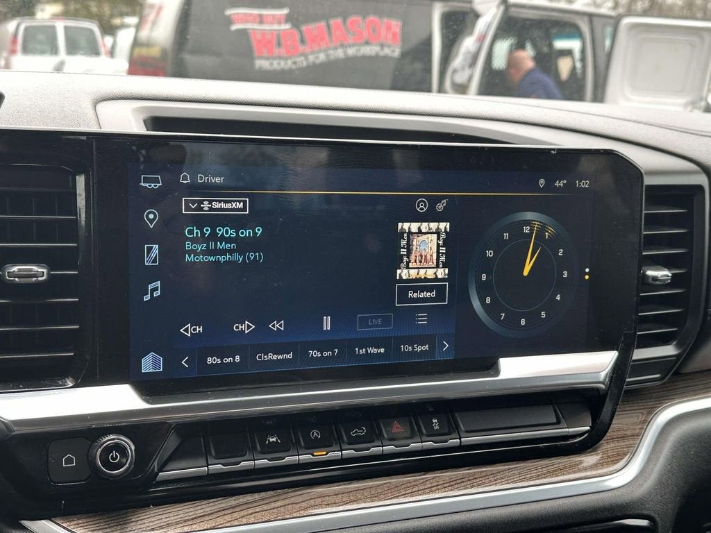 2022 Chevrolet Silverado 1500 LT (2FL)