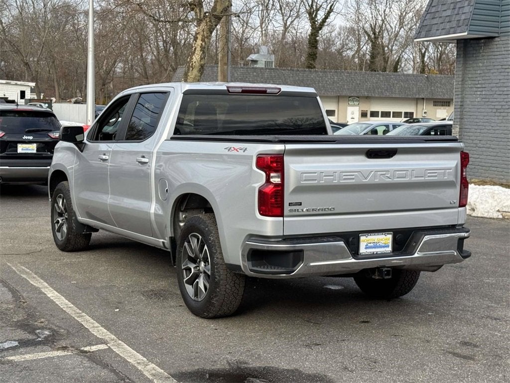 2022 Chevrolet Silverado 1500 LT (2FL)