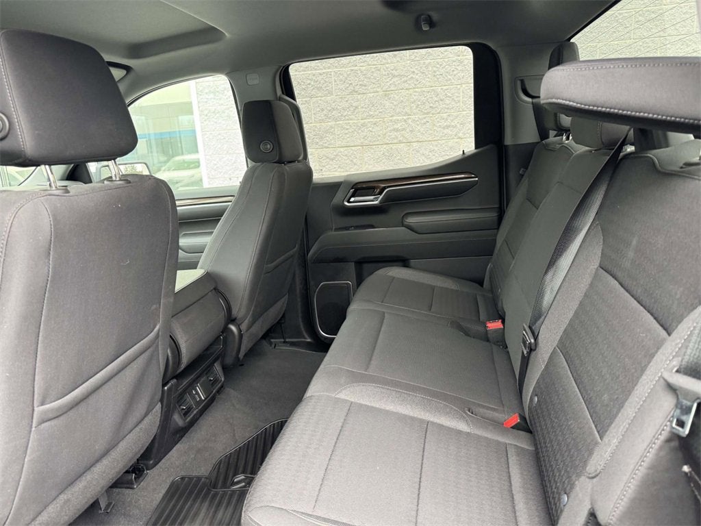 2022 Chevrolet Silverado 1500 LT (2FL)