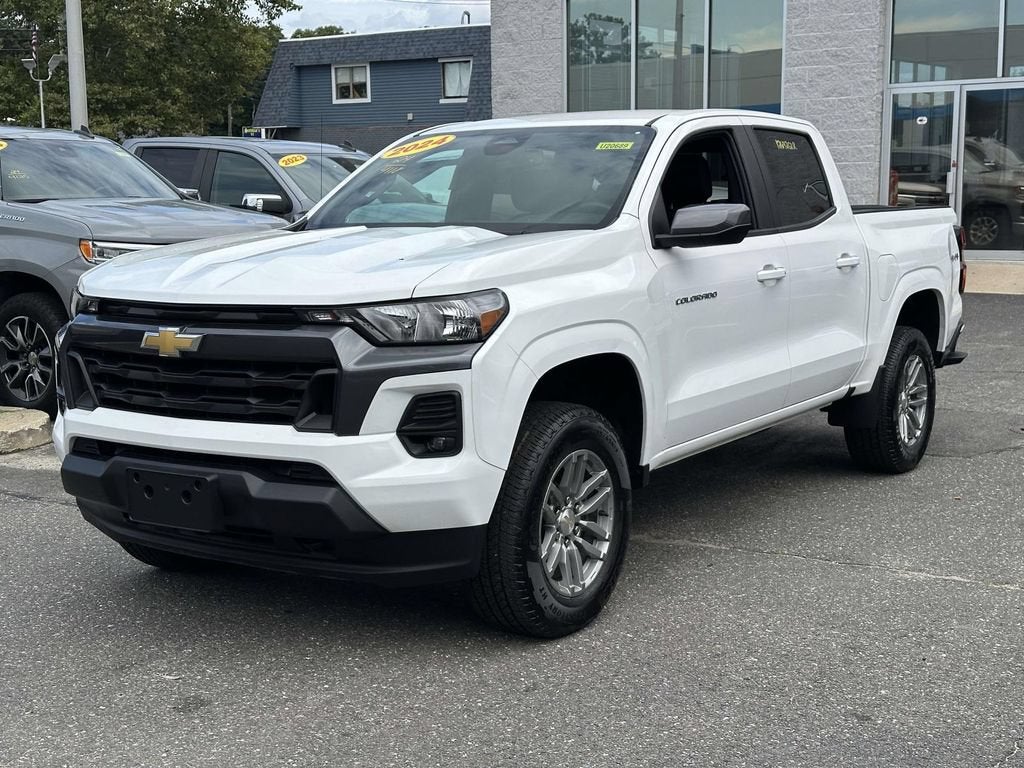 2024 Chevrolet Colorado LT