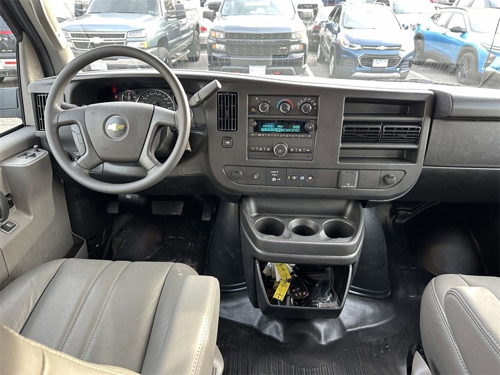 2025 Chevrolet Express Cargo 2500 WT