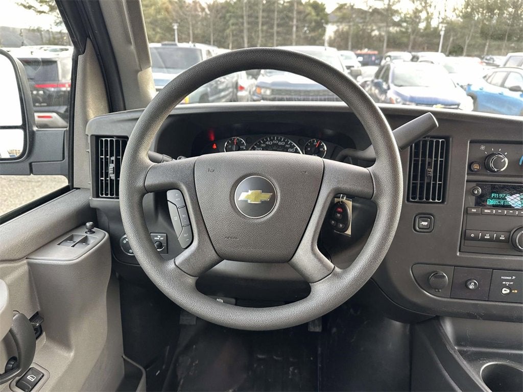 2025 Chevrolet Express Cargo 2500 WT