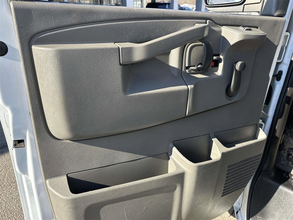 2019 Chevrolet Express Cargo 2500 VAN RWD 2500 135"