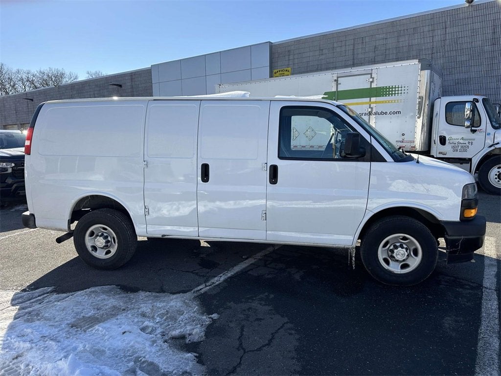 2019 Chevrolet Express Cargo 2500 VAN RWD 2500 135"