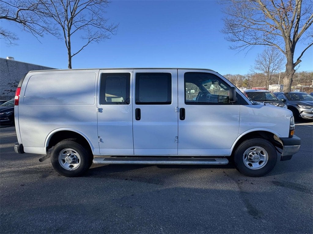 2024 Chevrolet Express Cargo 2500 WT