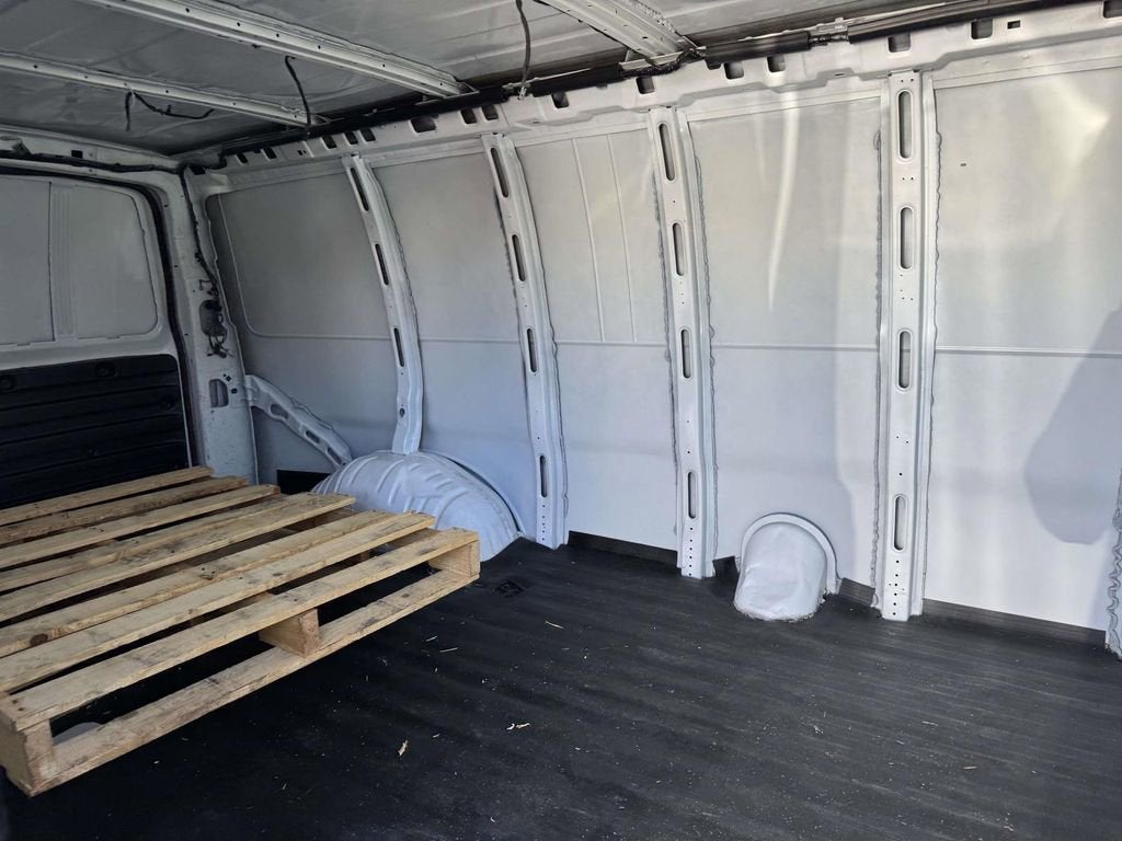 2019 Chevrolet Express Cargo 2500 VAN RWD 2500 155"