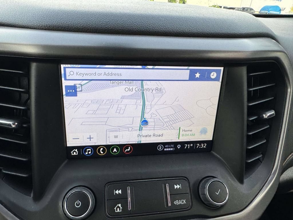 2023 GMC Acadia AT4