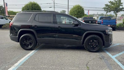 2023 GMC Acadia AT4