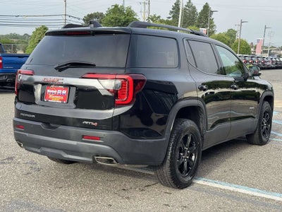 2023 GMC Acadia AT4