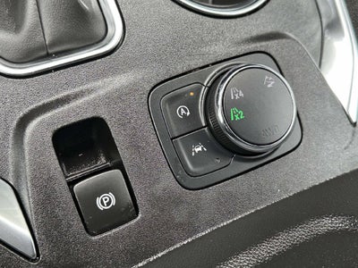 2024 Chevrolet Traverse Limited LT Cloth