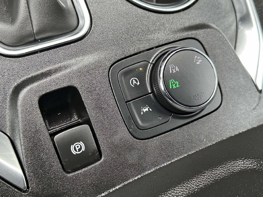 2024 Chevrolet Traverse Limited LT Cloth