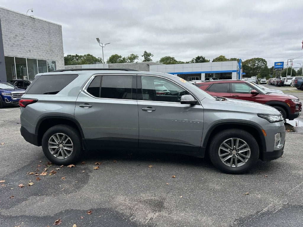 2024 Chevrolet Traverse Limited LT Cloth