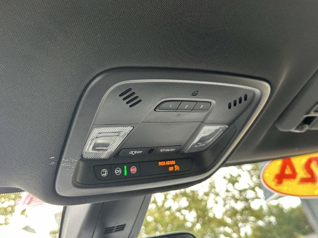 2024 Chevrolet Traverse Limited LT Cloth