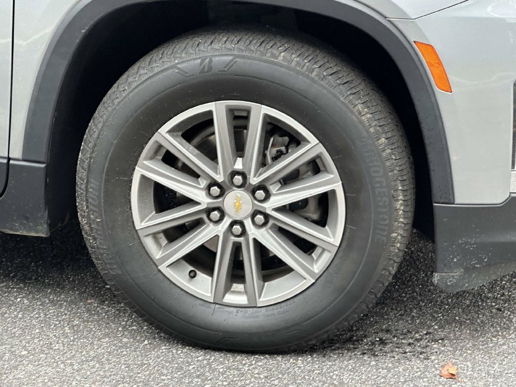 2024 Chevrolet Traverse Limited LT Cloth