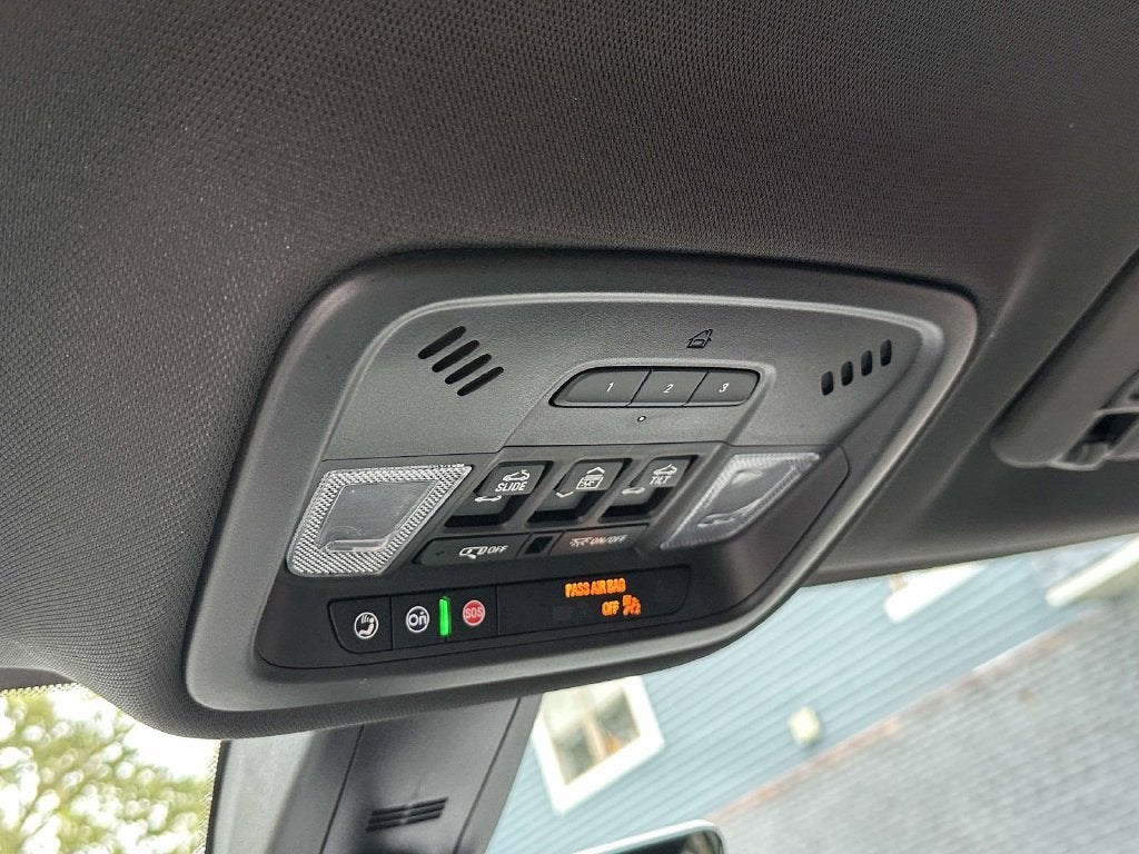 2024 Chevrolet Traverse Limited Premier