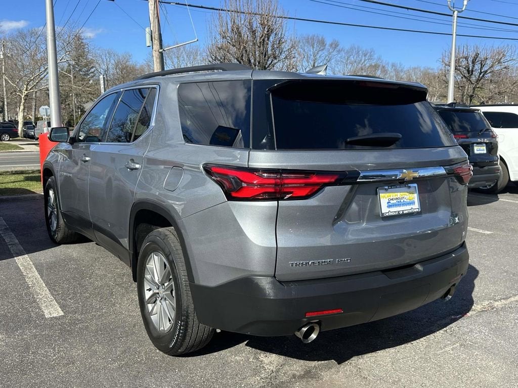 2023 Chevrolet Traverse LT Cloth