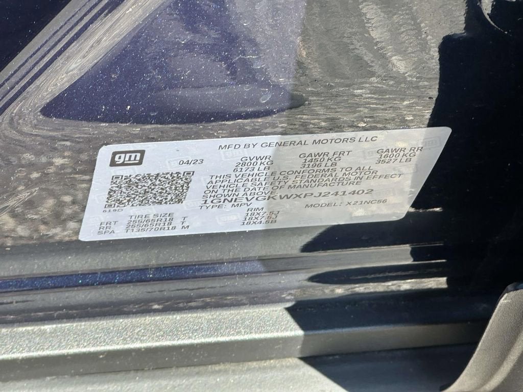 2023 Chevrolet Traverse LT Cloth