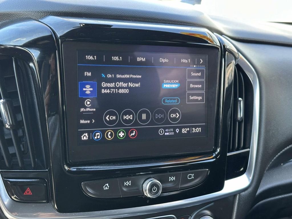 2023 Chevrolet Traverse LT Cloth