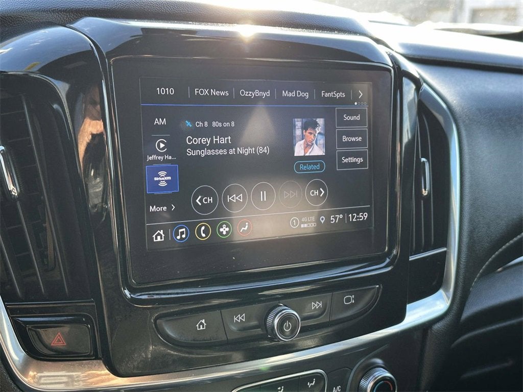 2023 Chevrolet Traverse LT Leather