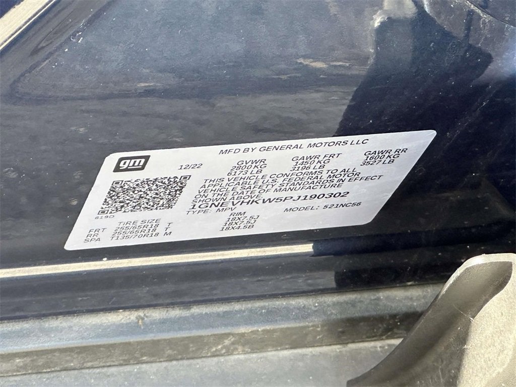 2023 Chevrolet Traverse LT Leather