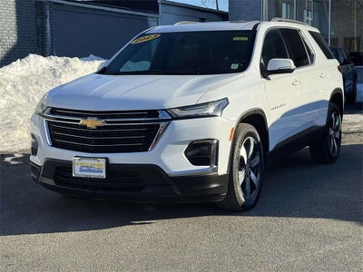 2023 Chevrolet Traverse LT Leather