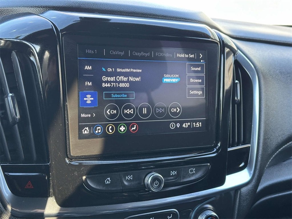 2023 Chevrolet Traverse LT Leather