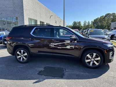 2023 Chevrolet Traverse LT Leather