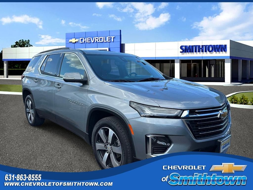 2023 Chevrolet Traverse LT Leather
