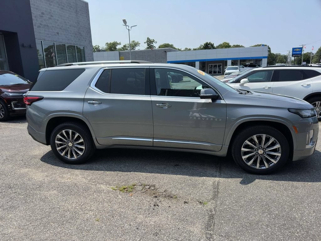 2023 Chevrolet Traverse Premier