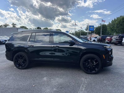 2025 Chevrolet Traverse RS