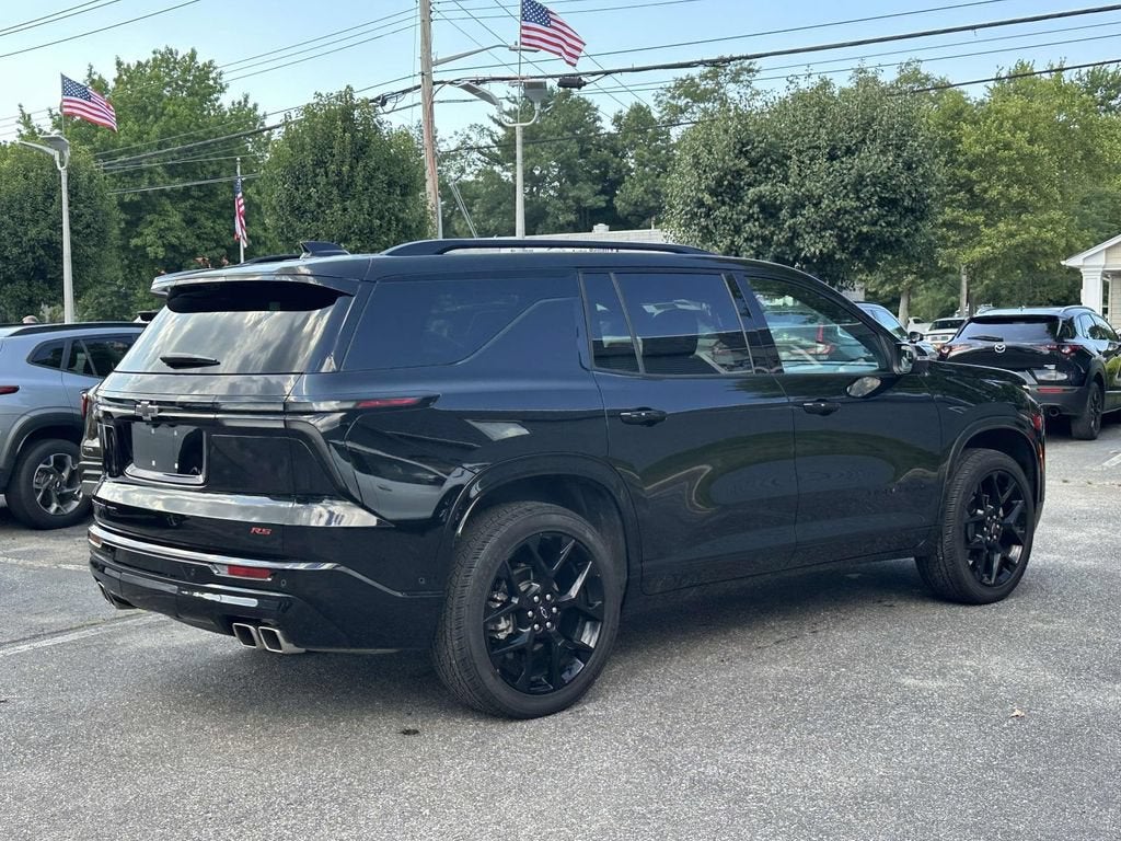 2025 Chevrolet Traverse RS