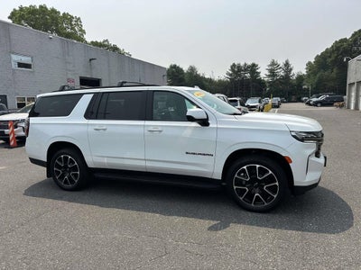 2022 Chevrolet Suburban RST