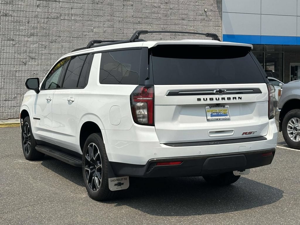 2022 Chevrolet Suburban RST