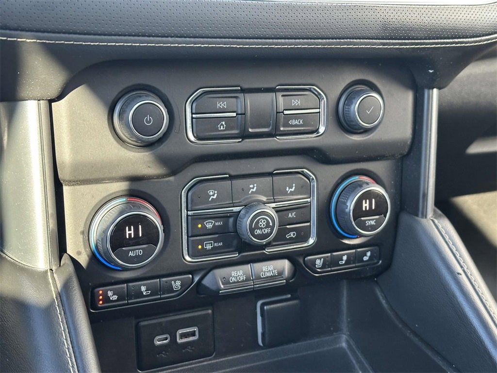 2023 Chevrolet Suburban Premier