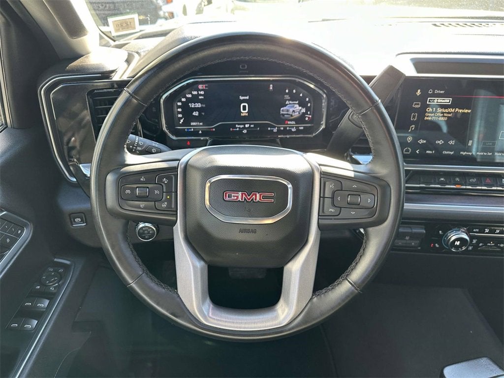 2025 GMC Sierra 1500 SLT