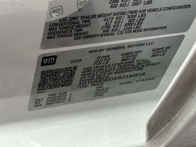 2025 GMC Sierra 1500 SLT