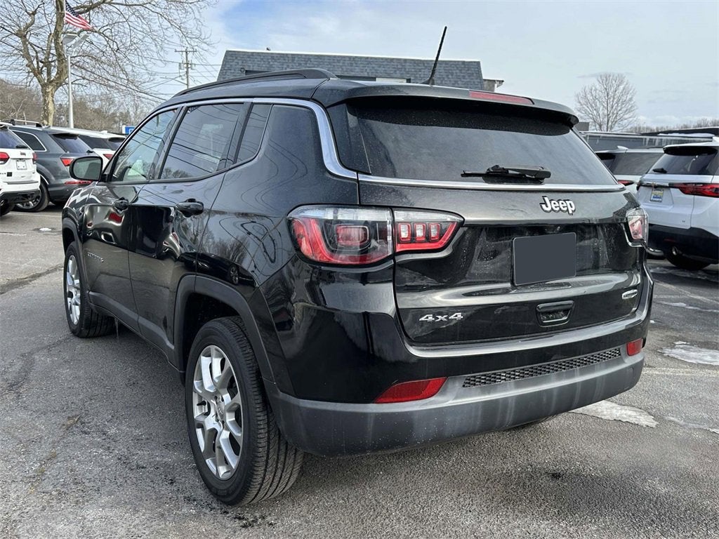 2022 Jeep Compass Latitude Lux