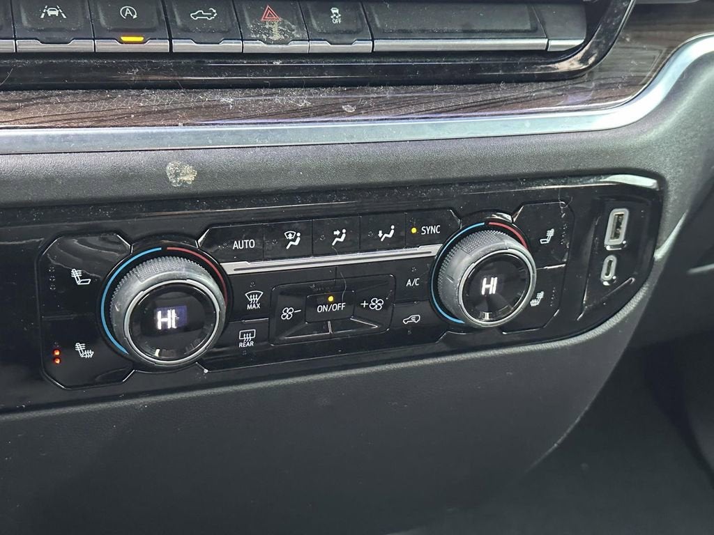 2022 Chevrolet Silverado 1500 LT (2FL)